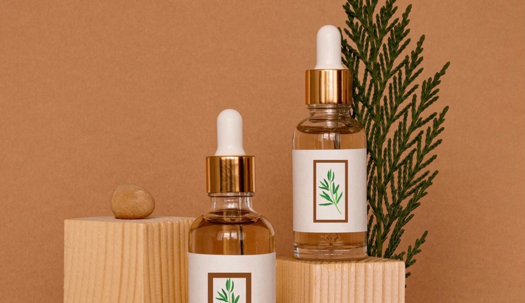 Tea tree oil to treat vaginal yeast infection