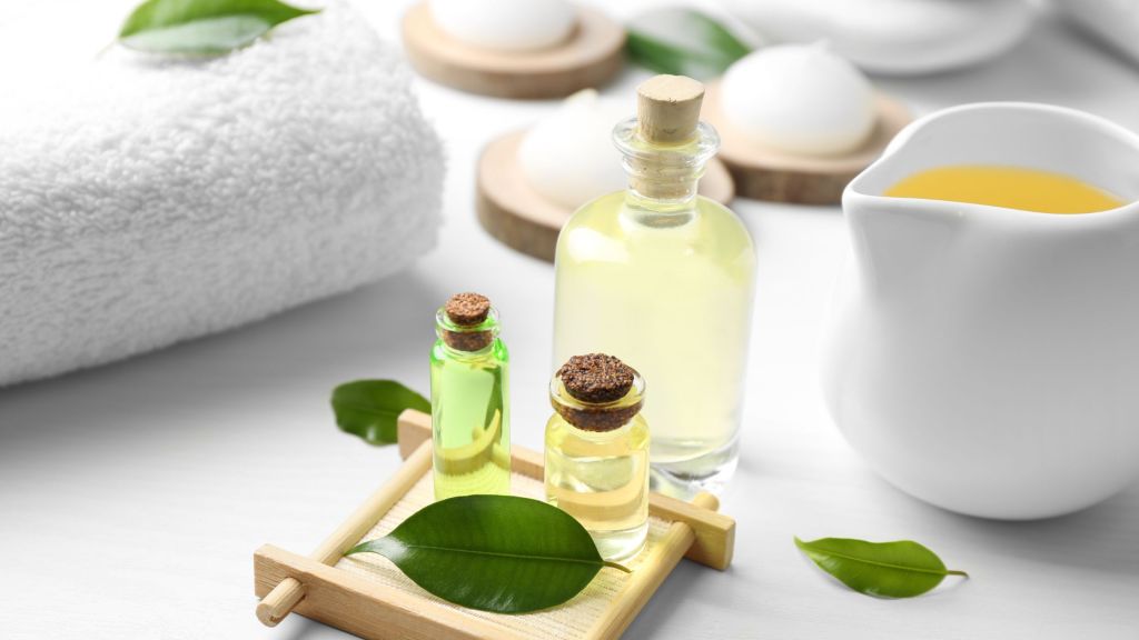 Tea tree essential oil